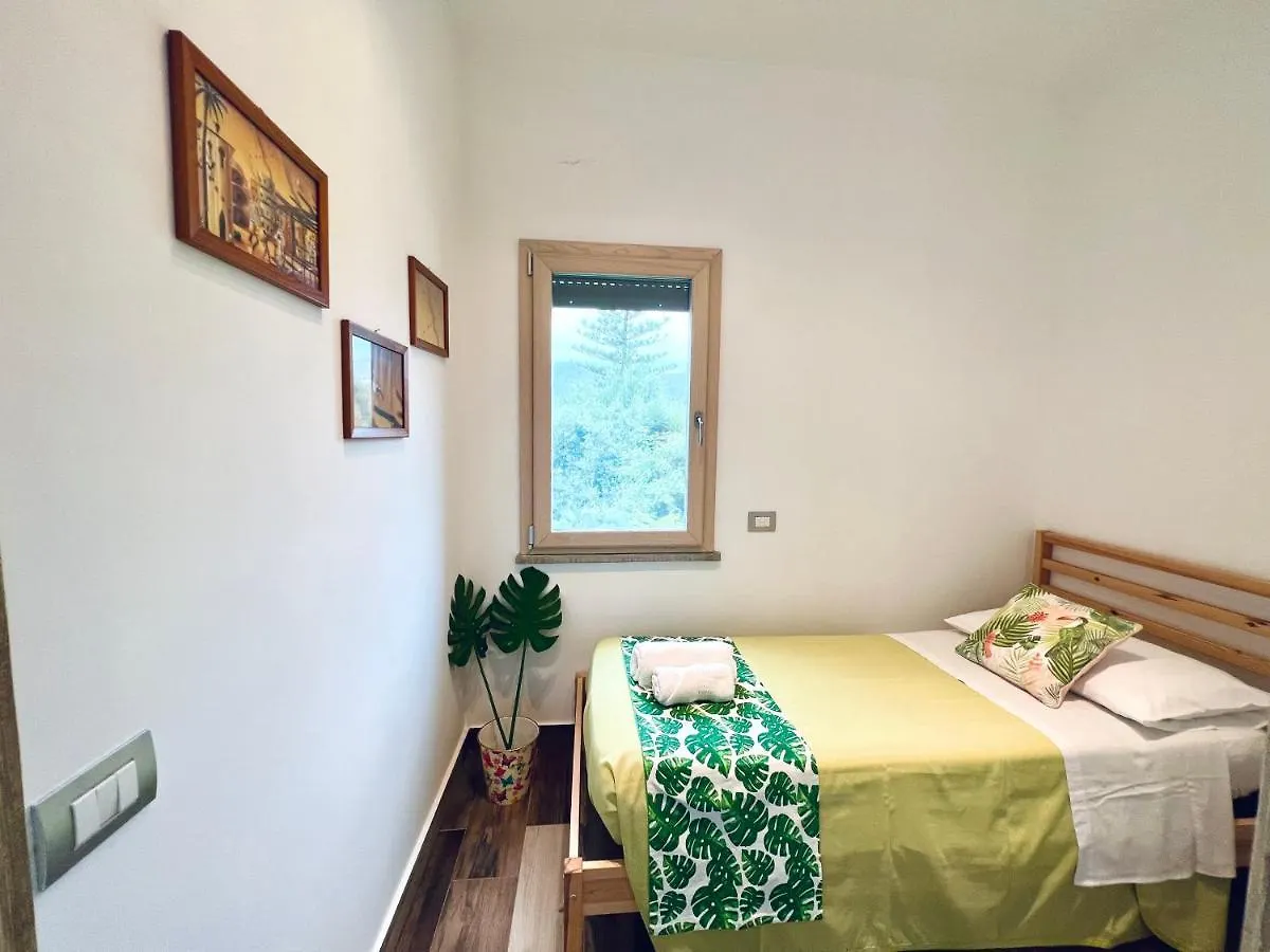 Casa Di Ivana Carini Vila
