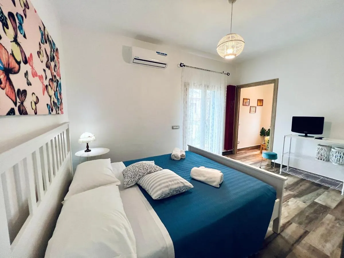 Casa Di Ivana Carini 0*,  Itálie